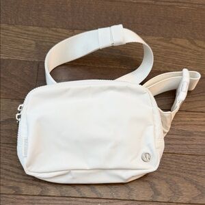 lululemon athletica White Crossbody Bag, Like New